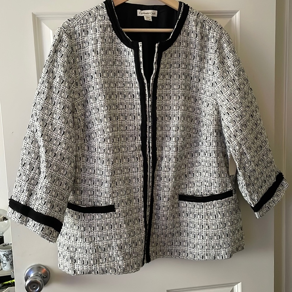 Coldwater Creek Black & White Woven Jacket w/contrast trimSize 20-22
